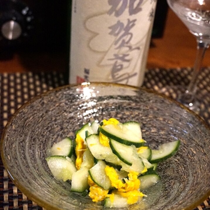 おうち居酒屋、加賀胡瓜と菊の甘酒和え